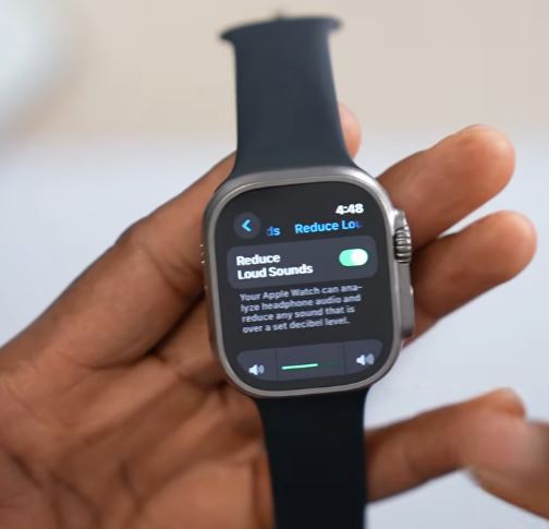 Apple Watch Sounds and Headphone Safety settings screen